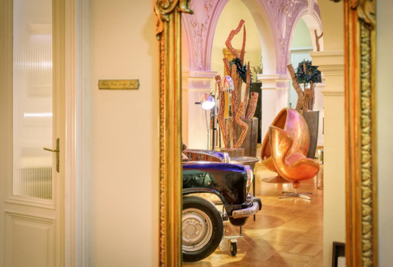Das Gutenbrunn Thermen & Sporthotel バーデン エクステリア 写真